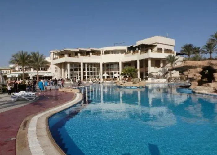 Üdülőközpont Island View 5*